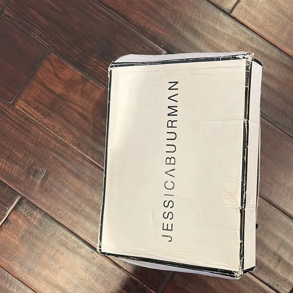 Jessica Buurman Black Shoes with Gold buckles Size 37 - Picture 7 of 7